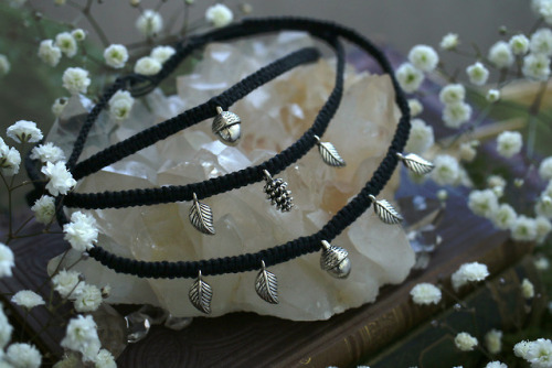 Adjustable custom black cotton macrame choker / necklaces with acorn, pinecone or leaf charms are no