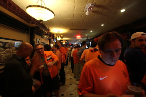 World Cup 2014. Holland 0 - Argentina 0 (2-4 on PKs)  9 July 2014, 4:00 pm. Tonic/Hurley’s Saloon, Times Square
The acclaimed Holland supporters’ bar in NYC is Tonic in Times Square. We arrived two hours early for the showdown against Argentina, but...