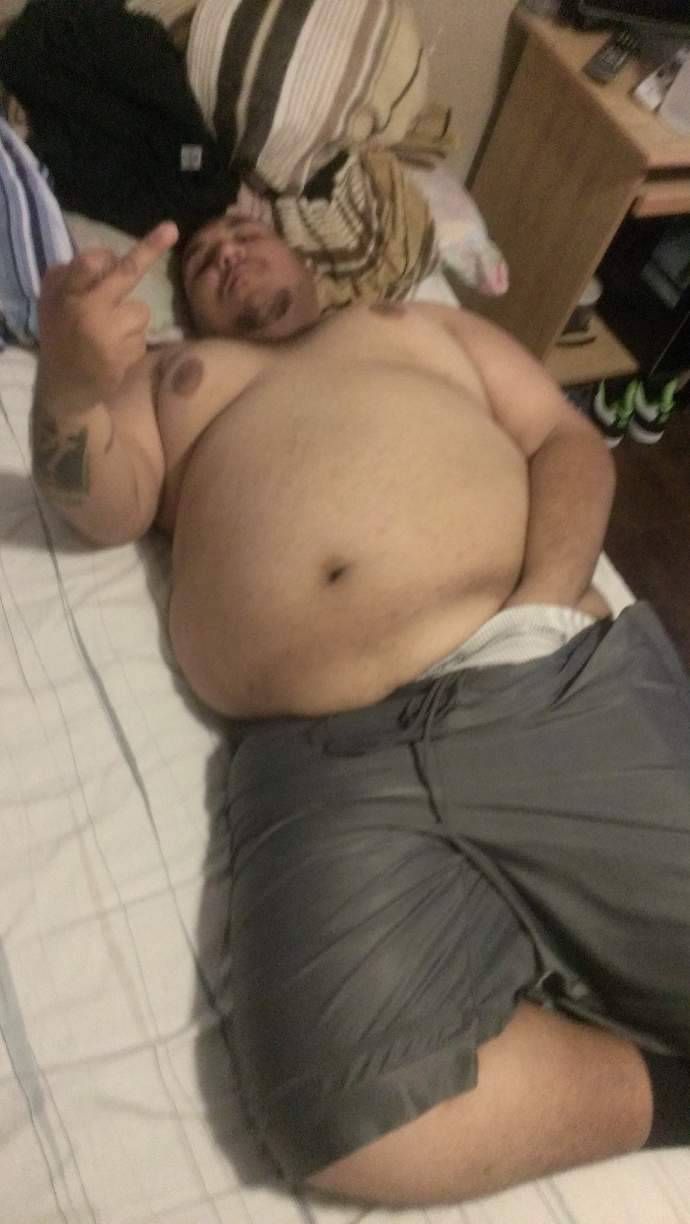 cbdlover573:  chubb420:   F you…..   Yes please…！ :D