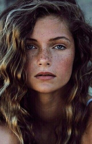 mi55ymellissa:~~ wishing   @marcosFreitasBLR Feine Sommersprossen
