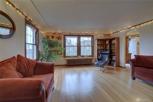 $475,000/1 br/800 sq ftSeattle, WAbuilt in 1929