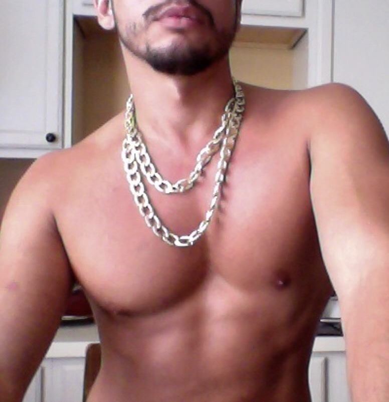 sedavi:  Follow me for the most exclusive men only parties. Want to join? Inquire