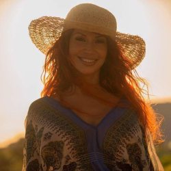 Candid shot on the #rivieramaya beach yesterday. #smile  www.ilovebianca.com  #ilovebianca #biancabeauchamp #redhead #lifeisgood #instagood by biancabeauchampmodel