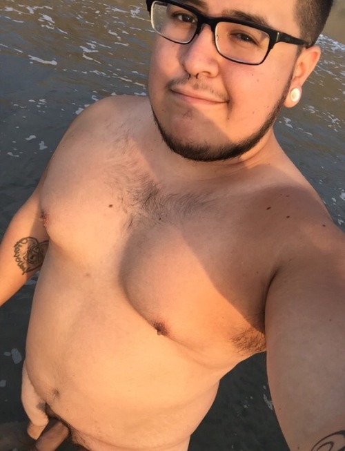 tonyvandercub:  A day at Blacks Beach. 