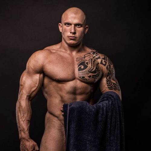 hyper-masculine:    ► HYPER-MASCULINE ♂ ◄ [page]♂ ♂♦ Hyper-Masculine ARCHIVE ♦ [all pics]    