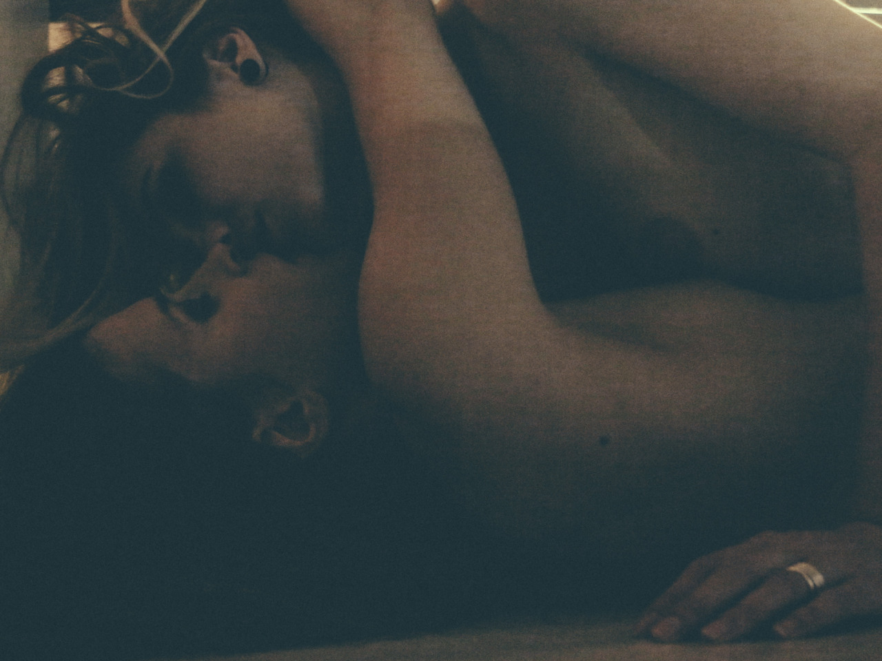 comfortably-lobotomized:  rayyychilli 
