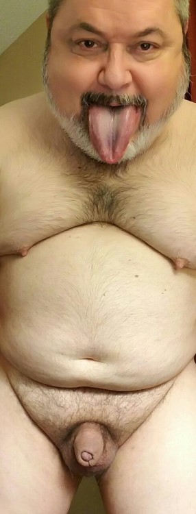 chubbyjay41: Beautiful Wow, a fat stubby cock