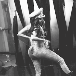 all-nickiminaj:  That A$$ 