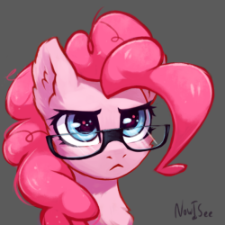 texasuberalles: Serious Pinkie by INowISeeI