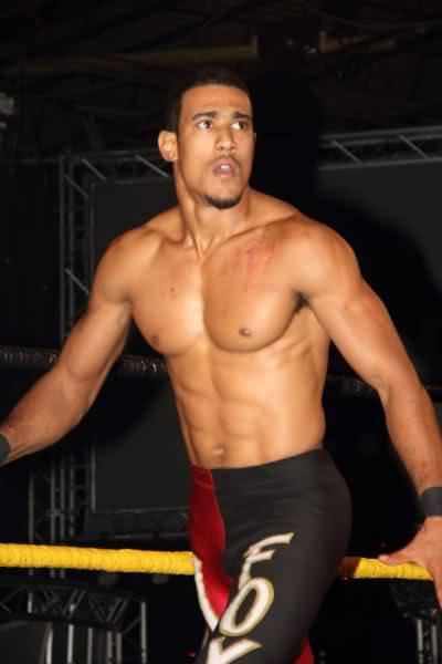 bluebangz:  AR Fox Stills from the low-budget gay porn he made before carving something