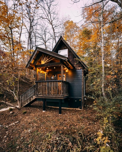 utwo:Swannanoa, North Carolina Cabin© L. Kelly