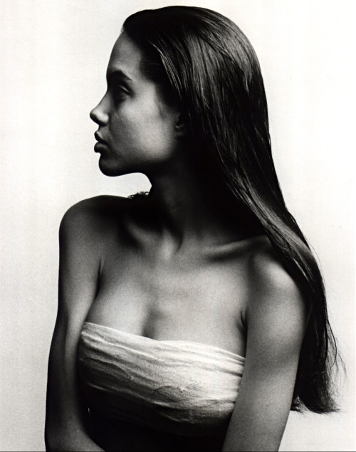 bitchtoss: Angelina Jolie photographed by Philip Wong, 1991