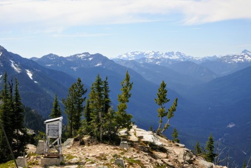 adventuresoffinder: The view from Alpine Lookout, Washington