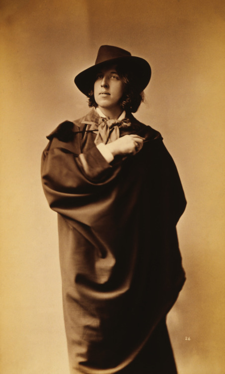 thevictorianlady-blog:Oscar Wilde photographed by Napoleon Sarony, 1882.These photographs were taken