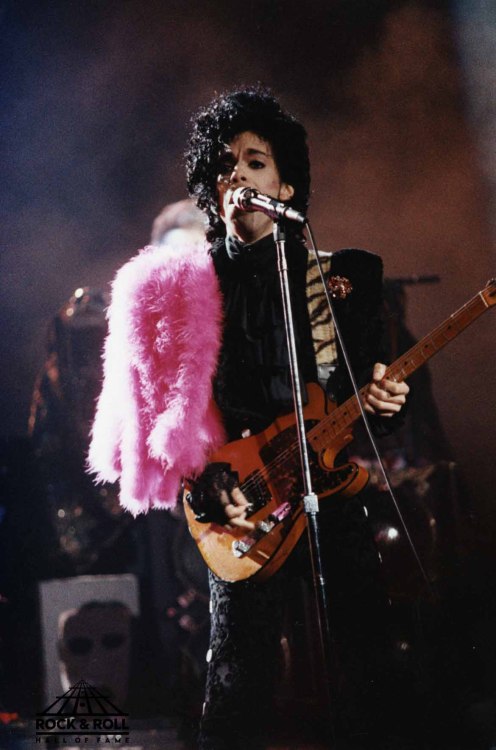 neonrendezvous: Prince (1985)