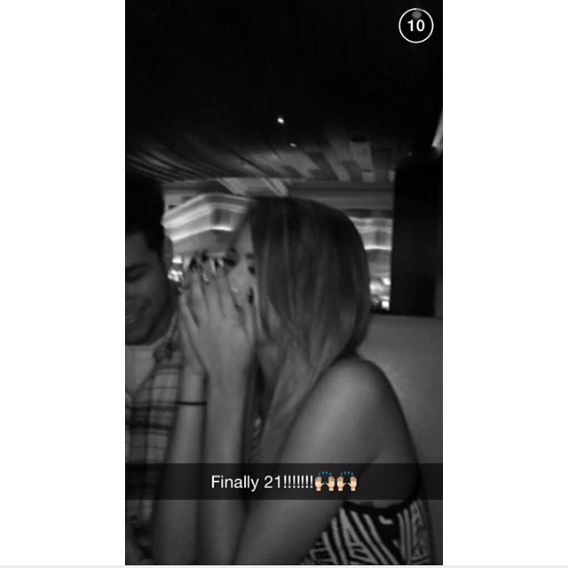 mizzjasminevillegasnewz:  Jasmine V On SnapChat  L