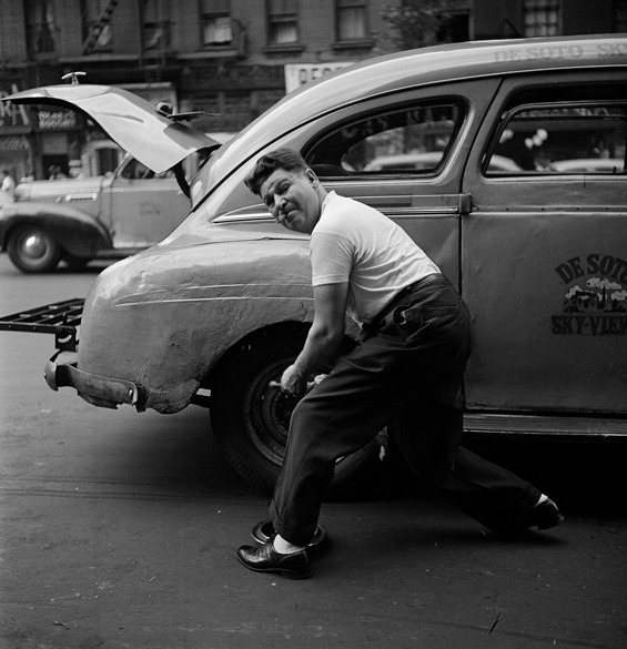 thefilmstage:  Photos by a young Stanley Kubrick, taken in the 1940’s while employed