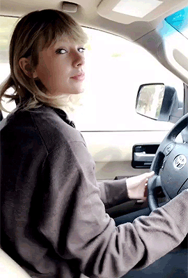t-swift:@lilydonaldson: My Uber driver is so pretty