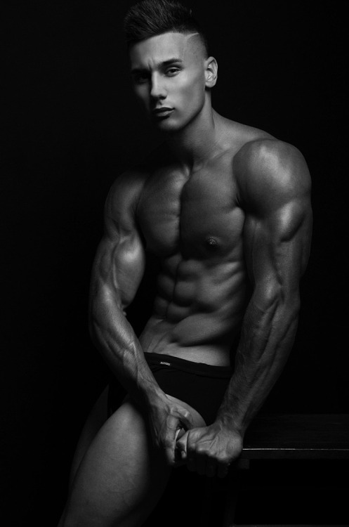 bambam62:  Kristian Šaula by Mladen Blagojevic