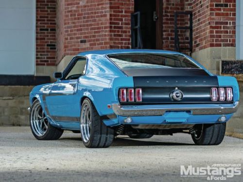 pullupauto:  Tom Izzo’s 1969 Ford Mustang via Mustang 360