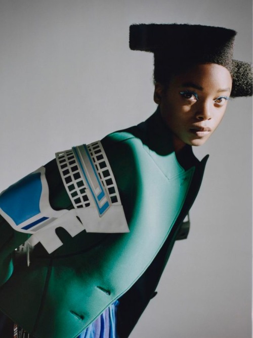 distantvoices:Olivia Anakwe By Marcin Kempski For Mixte September 2019. Karolina