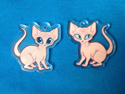 goldmouse: Double-Sided 1″ Acrylic Cat Charms Available on Etsy!! These charms are drawn and designe