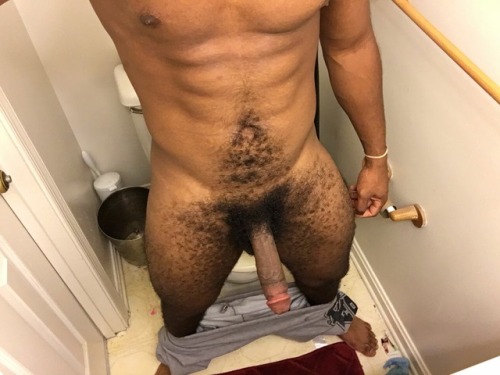 blackazzdude:  http://blackazzdude.tumblr.com