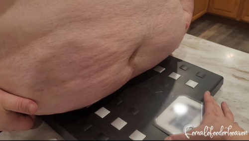 NEW WEIGH IN VIDEO!Available ONLY on our OnlyfansSee how big he’s getting, we talk about how m