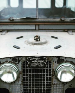 utwo:  Land Rover Defender© defender110