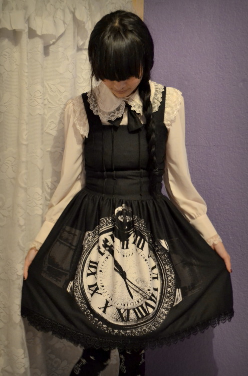 vengeanceofaporcelaindoll:  I was sick for two weeks, and I get really depressed if I don’t wear lolita often so I wore this to celebrate my sister’s birthday. (I still can’t go out so all the photos were taken inside r.r)