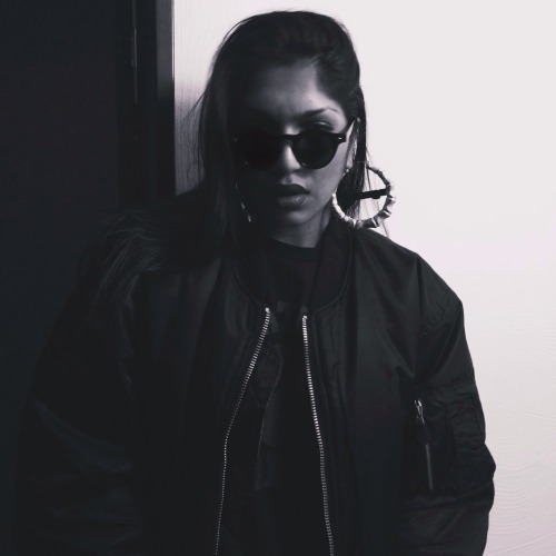 yunggangsta:  yngmueller:  blvckstreet:  BLVCKSTREET  ayy it’s ya gurl.   http://yunggangsta.tumblr.com/