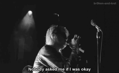 br0ken-and-lost:  Nobody asked me (if i was okay) - Sky Ferreira