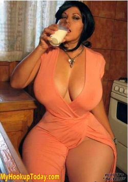 thickgirls2:  Smash or Pass ?  Find More on TWTR► https://twitter.com/thickgirls2  Smash !!