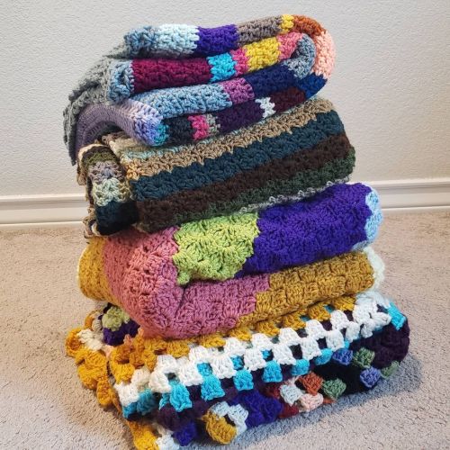 Ahhhh love these blankets! All for sale in my Etsy shop! I also have patterns for most of these!   F