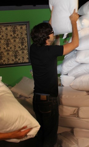emiloo42:I call this photo set, “Yes, I did just spend three hours looking for pics of Li