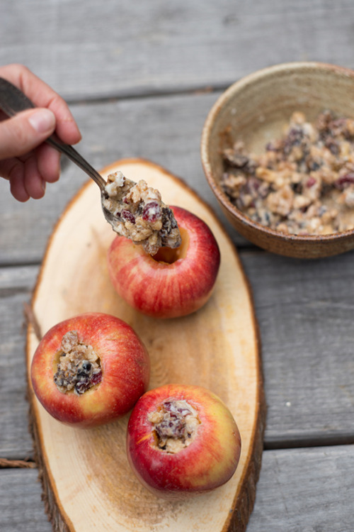 foodffs:  Stuffed Baked Apples  Really nice porn pictures