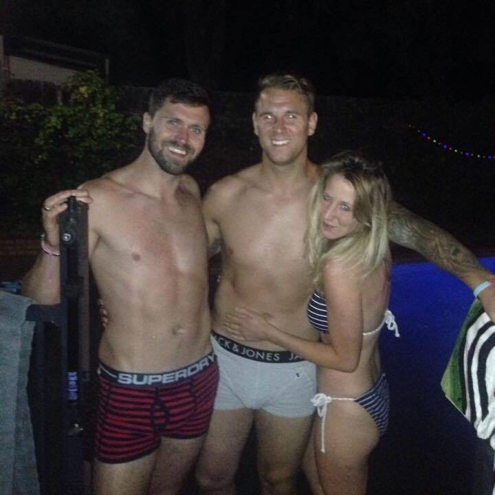 completemalenudity:  Ross is one of my favourite guys we have ever gotten nudes off.
