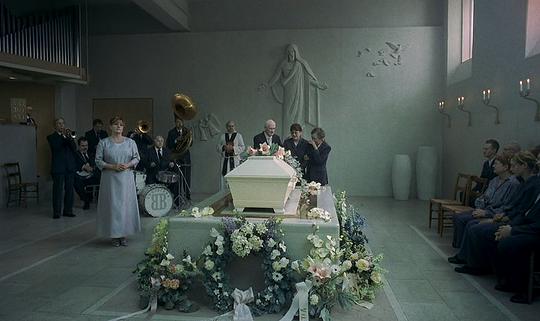wimswenders: DU LEVANDE (You, The Living) 2007, dir. Roy Andersson.