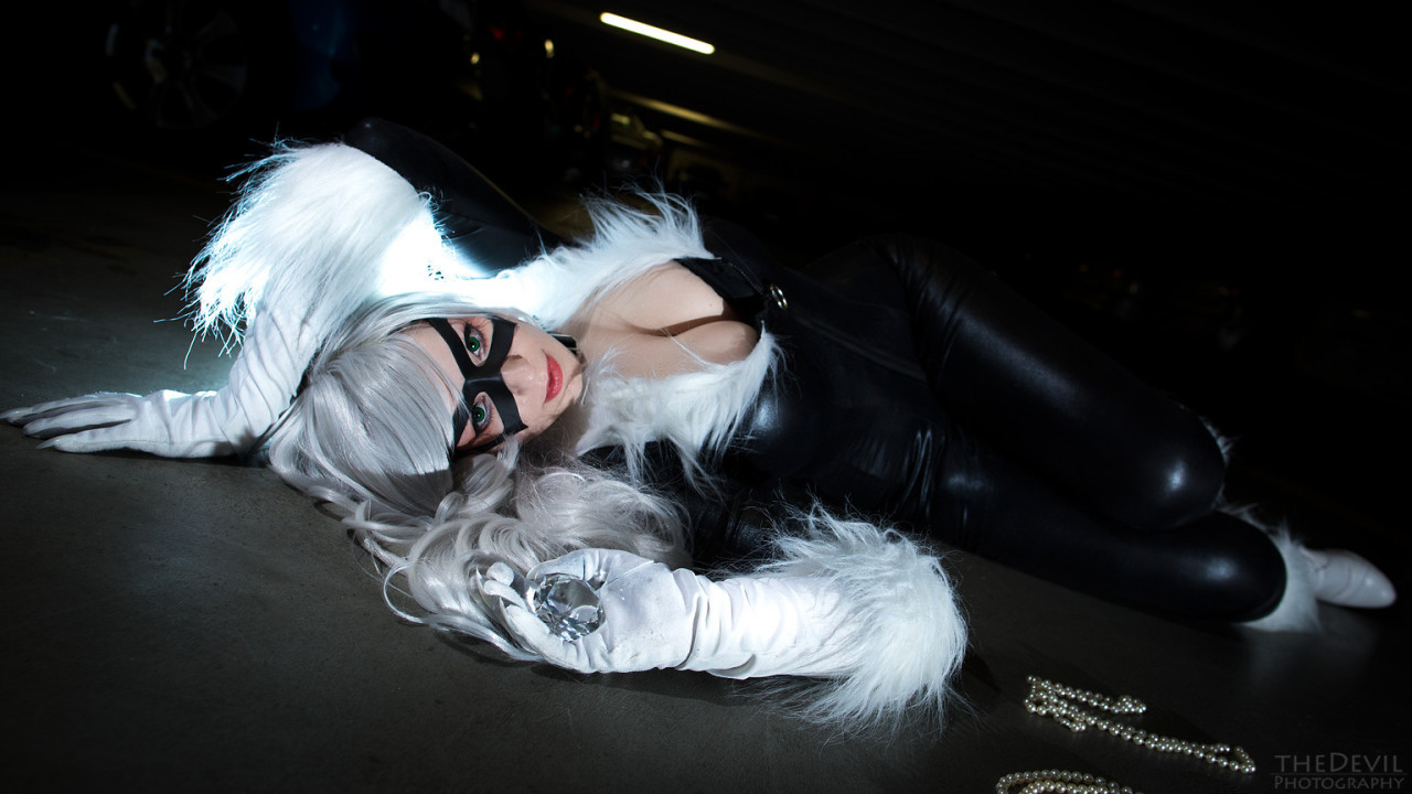 kana-cosplay:  Here’s my latest cosplay: Black Cat from Spider-man. I had a lot
