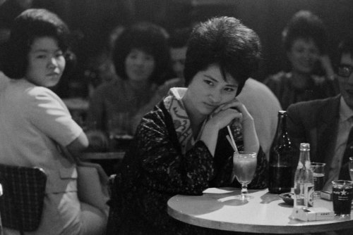 superbestiario:  Teenage Wasteland: Portraits of Japanese Youth in Revolt, 1964 