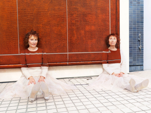chrissihr:itscolossal:Clothes Knit to Match the Background of Everyday Locations. A Project by Nina 