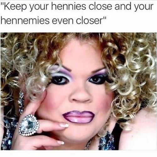 Sound life advice for 2018!@stacylmatthews… .#dragqueen #makeup #drag #dragaholic #instadrag 