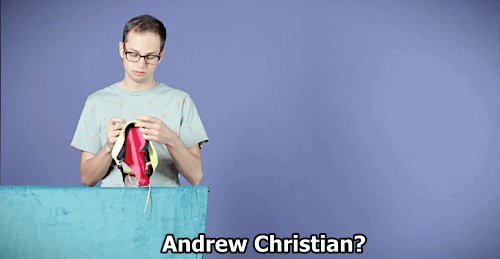 hmspoofta:  American Guys Try European Swimwear 