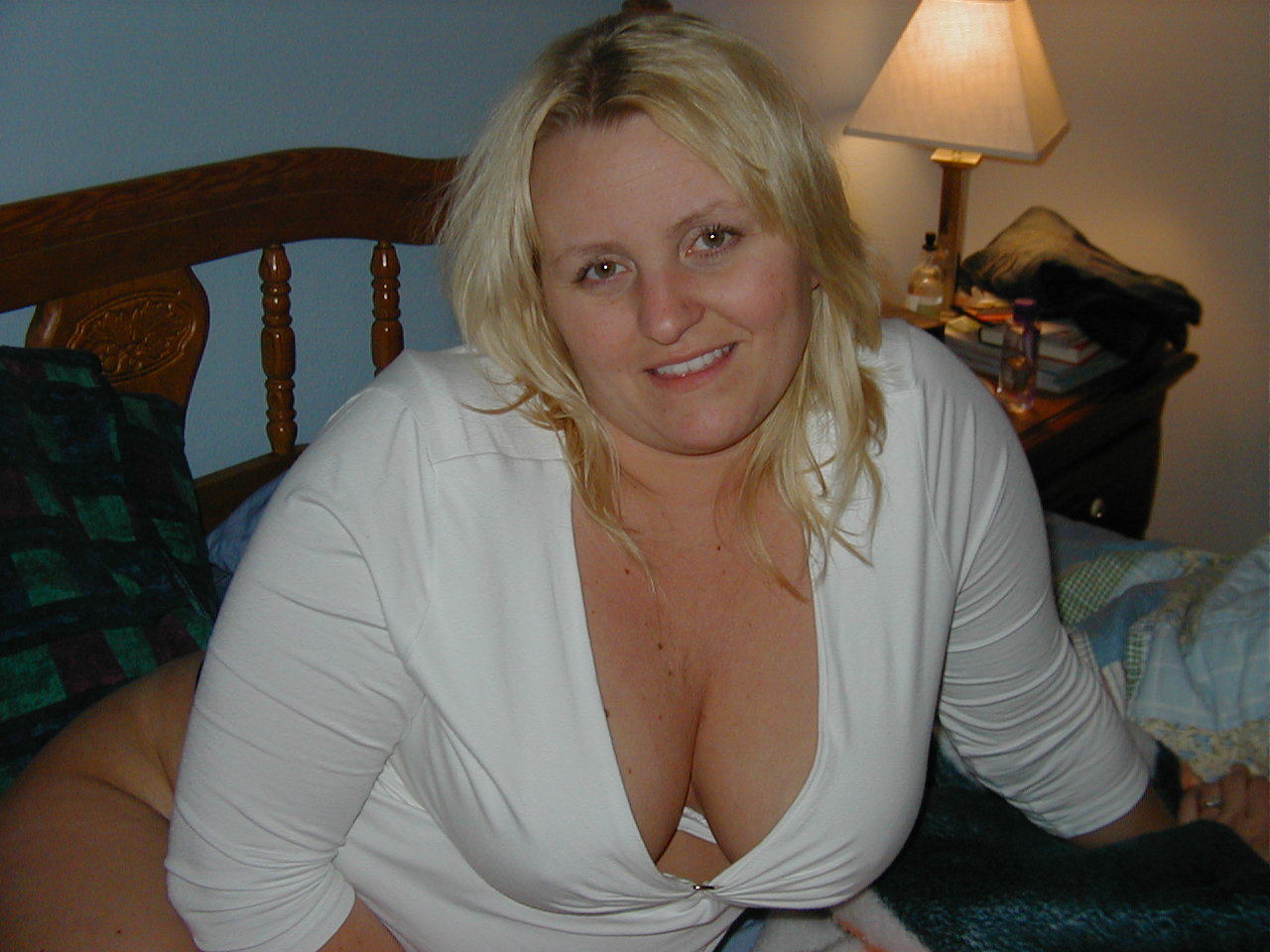 showingmytits:  Hi, how are you doing? 