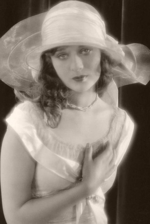 Dolores Costello Nudes & Noises  