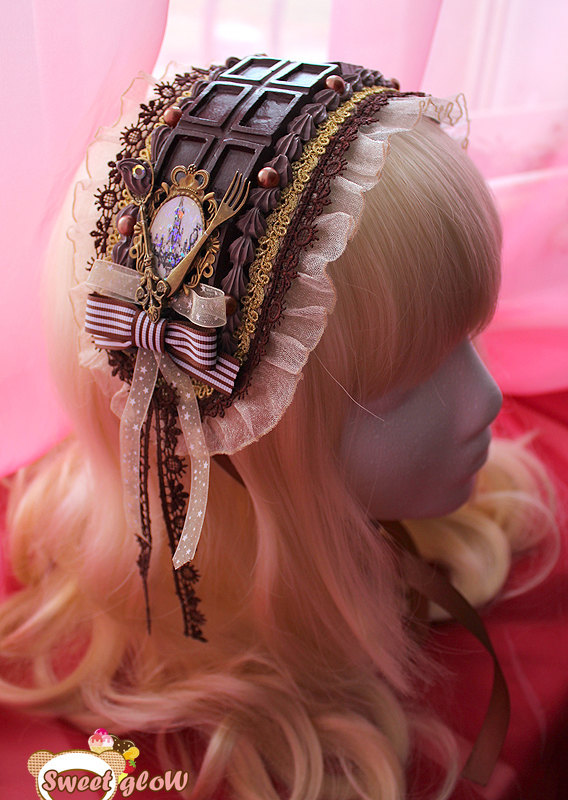 almostlolita:  This is impressively adorable. From 0sweetglow0 in Russia. 