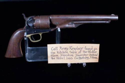 warhistoryonline:On exhibit at The Gettysburg Museum of History. A Civil War Colt Army Revolver left