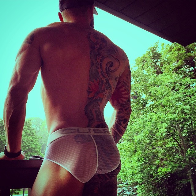 hotmensecretfolder:  @tankjoeyhot men secret folder