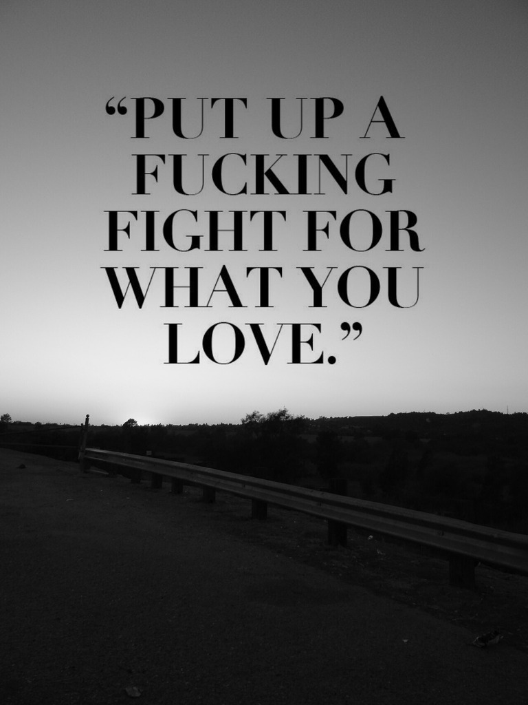 societyhatesus-x:  👊 ❤ 