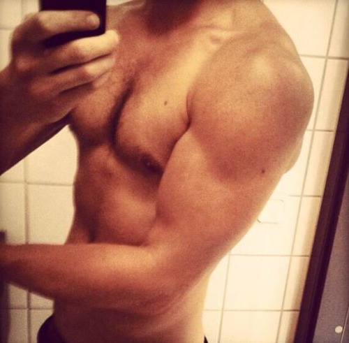 Introducing photos from a Swedish submission. This guy has the lot! Enjoy the photos. This is the st